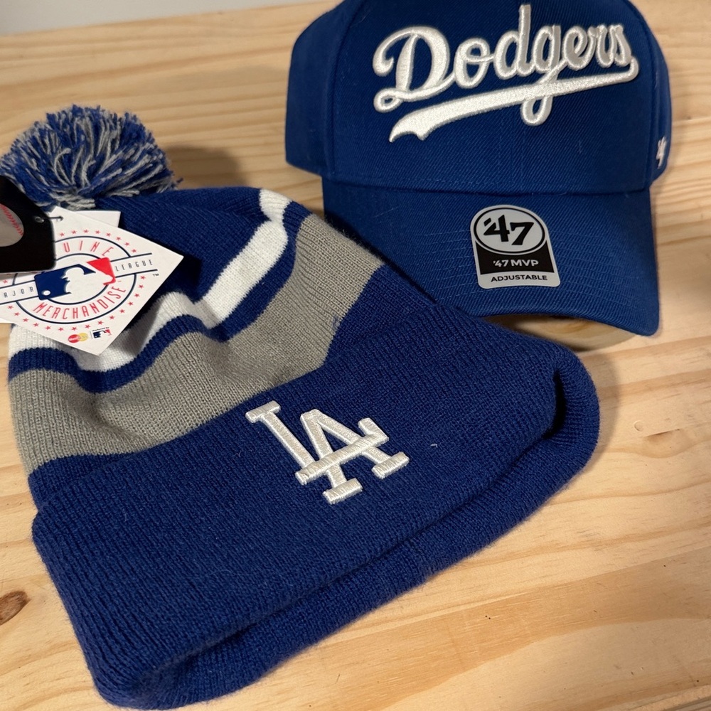 NWT- LA Dodgers Knit Beanie and Baseball hat Set